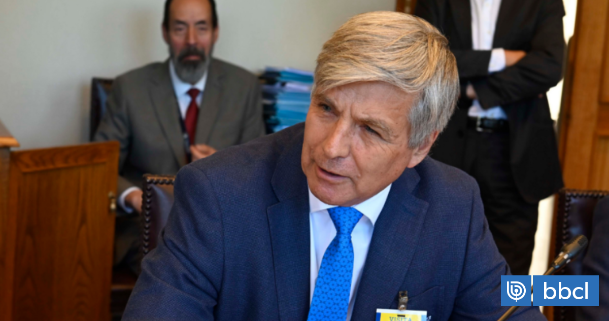 Mayne-Nicholls denuncia cambio del Servel por patrocinios para los independientes: 