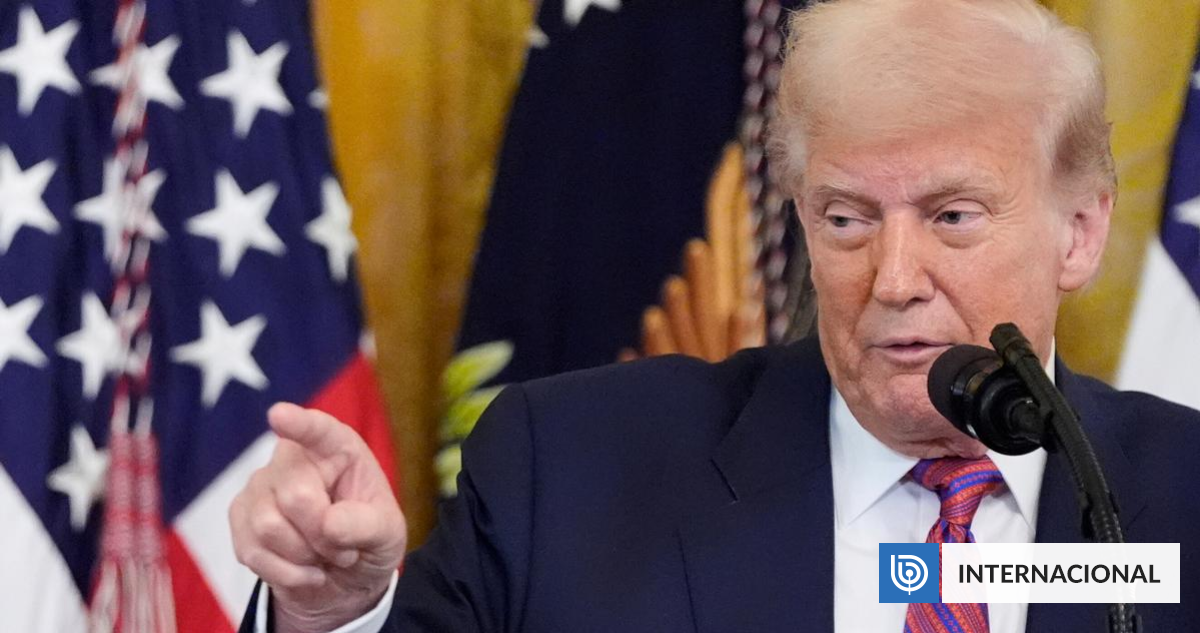 Pese a la nula evidencia: Trump insiste en que sitios nucleares de Irán fueron 