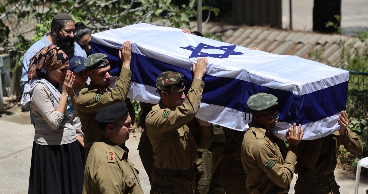 Cinco soldados israelíes mueren por explosivos en el norte de Gaza