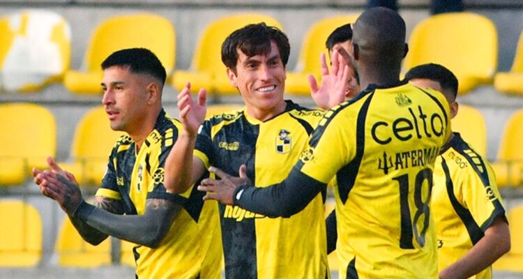 Coquimbo Unido es exclusivo líder de la Liga de Primera 2025.