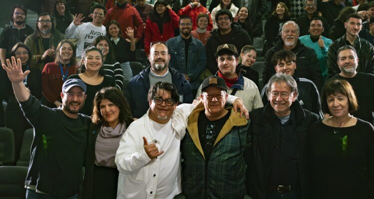 taxi para tres en red salas de cine