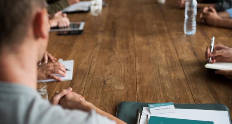¿Te imaginas a los trabajadores en la mesa de los directorios en Chile?