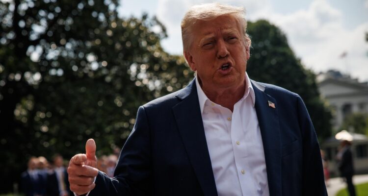 Trump visita Texas tras las devastadoras inundaciones: “Nunca había visto algo así”