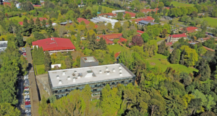 Imagen desde el aire de la UACh por plan de superávit