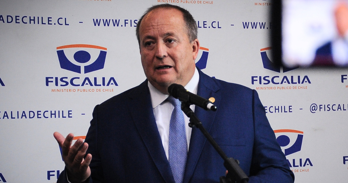 Valencia dice que Fiscalía debería investigar caso de la FACh y sugiere vínculo con el Tren de Aragua