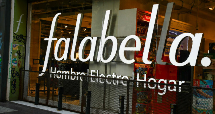 Grupo Bethia recauda US$65 millones luego de vender otro paquete de acciones de Falabella