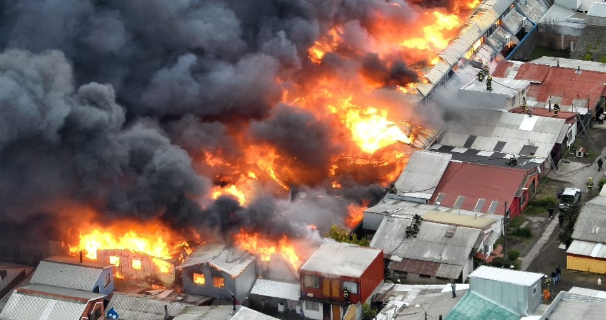 Incendio en sector de Chillancito de Concepción, región del Bío Bío
