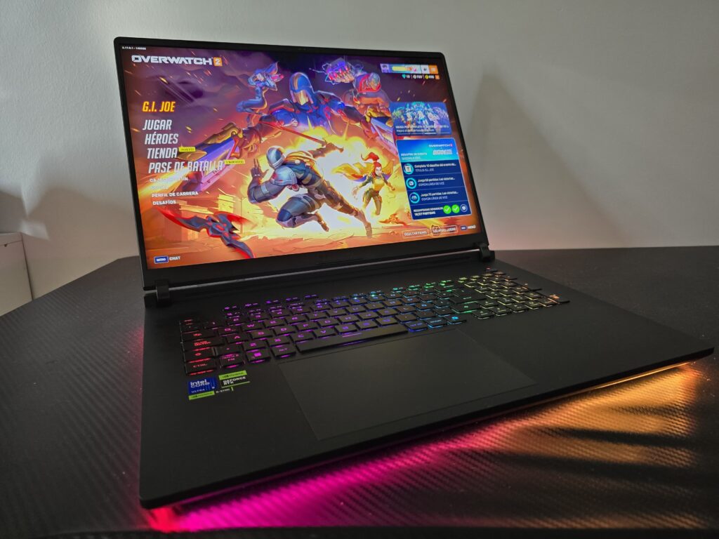 ASUS ROG Strix Scar 18