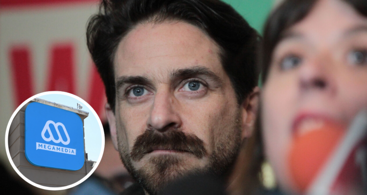 Gonzalo Winter y en miniatura logo de Megamedia en referencia a fallo de CNTV por demanda contra Meganoticias
