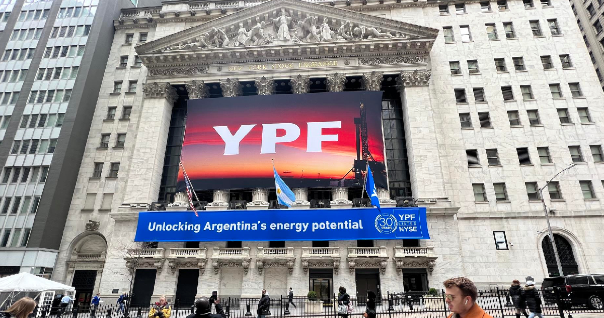 Juicio por YPF: Argentina pedirá a EEUU que se suspenda la entrega de las acciones de la estatal