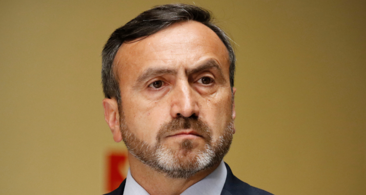 Acusado de violación: desaforado diputado Pulgar logra firmas para ser candidato al Senado