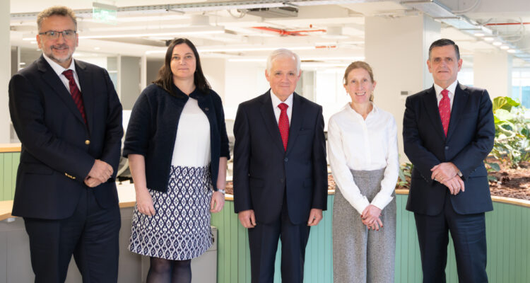 Avances en Reforma de Pensiones: sesiona directorio del FAPP y se transfieren recursos para beneficios