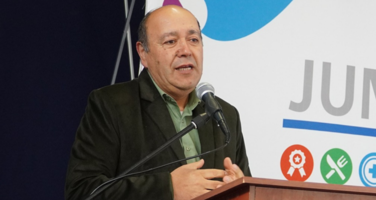 Alcalde de Perquenco está en estado grave tras sufrir infarto al corazón: debió someterse a cirugía