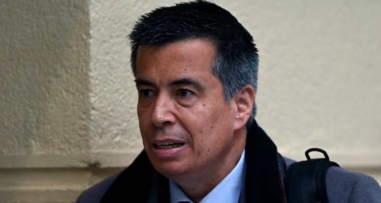 Imagen del diputado Andrés Celis por detención de su chofer