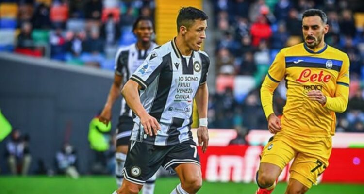 Alexis Sánchez perdió piso en Udinese.