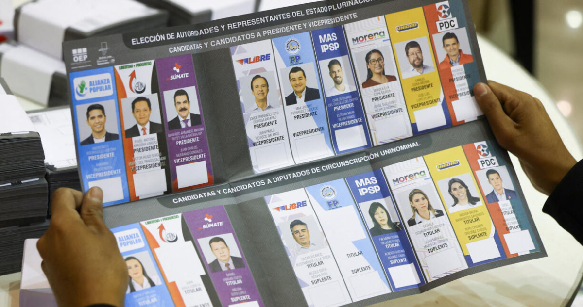 Bolivia decide en las urnas un posible cambio tras dos décadas de continuidad de la izquierda