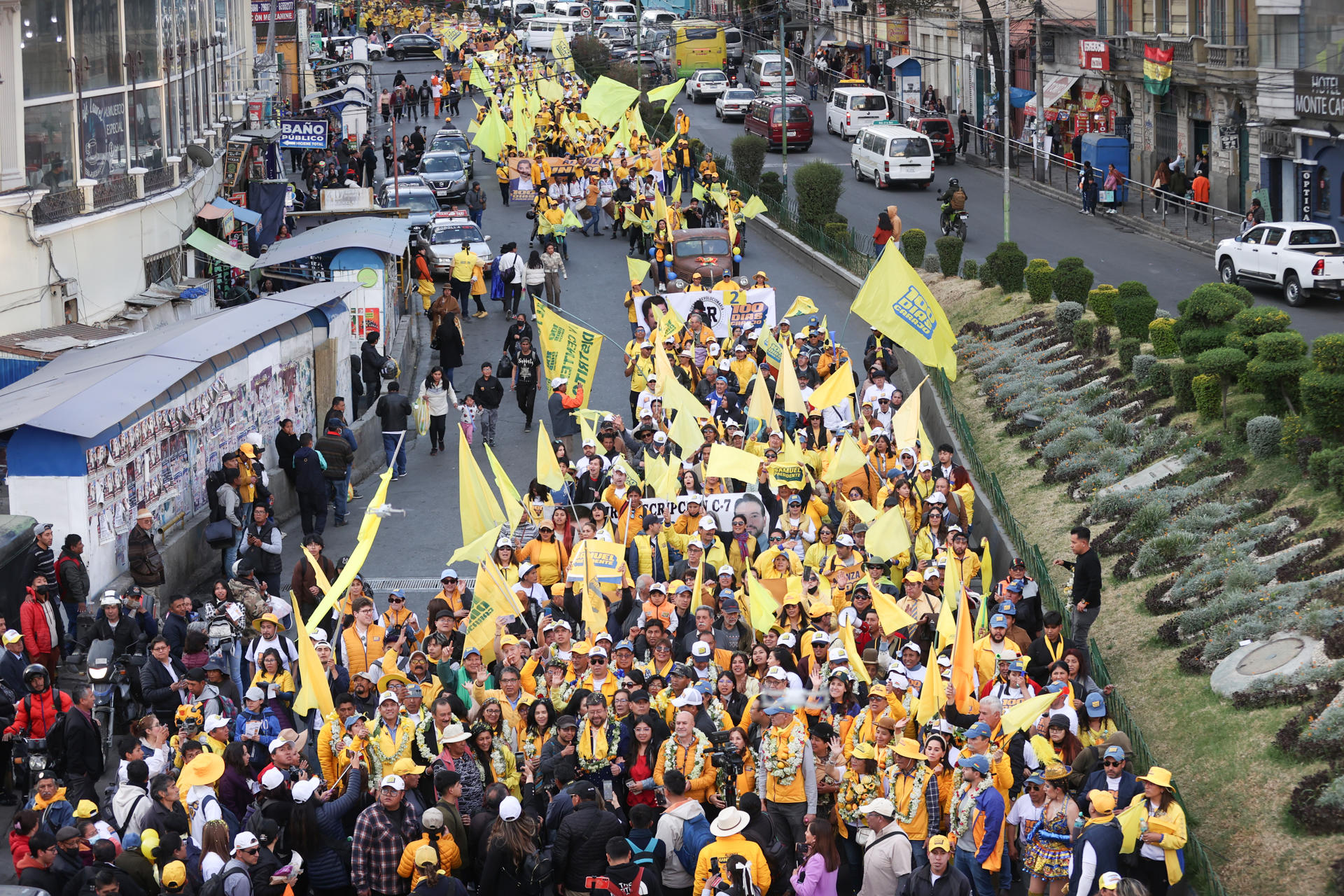 Cierre de campaña del candidato por el partido “Alianza Unidad” Samuel Doria Medina