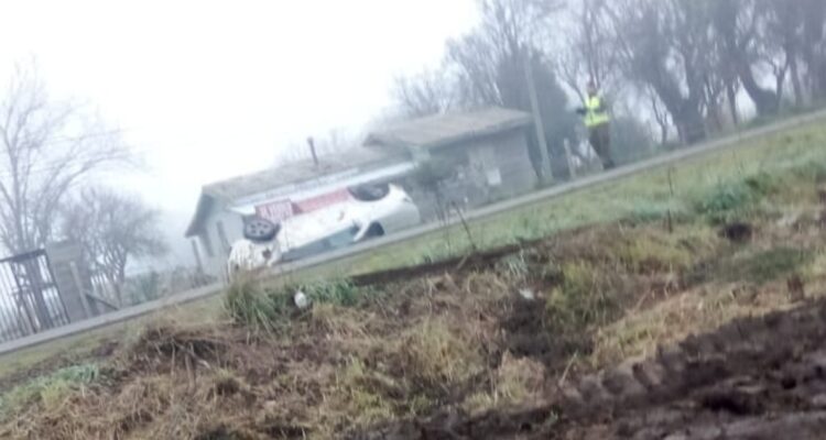 JOVEN MUERE LUEGO QUE VEHÍCULO CAYERA A ZANJA EN BULNES: CONDUCTORA ES DETENIDA