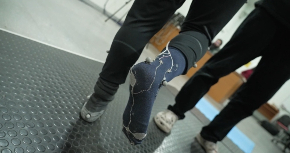 Proyecto de calcetines inteligentes por parte de investigadores de la UACh