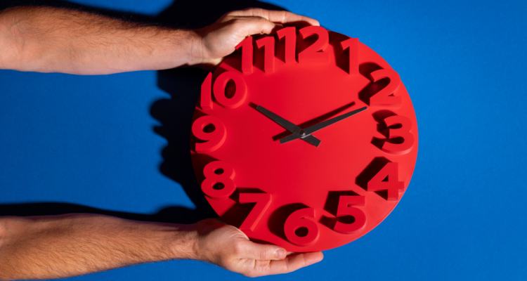 Se viene el cambio de hora: cuándo es y qué hacer con los relojes para pasar al horario de verano