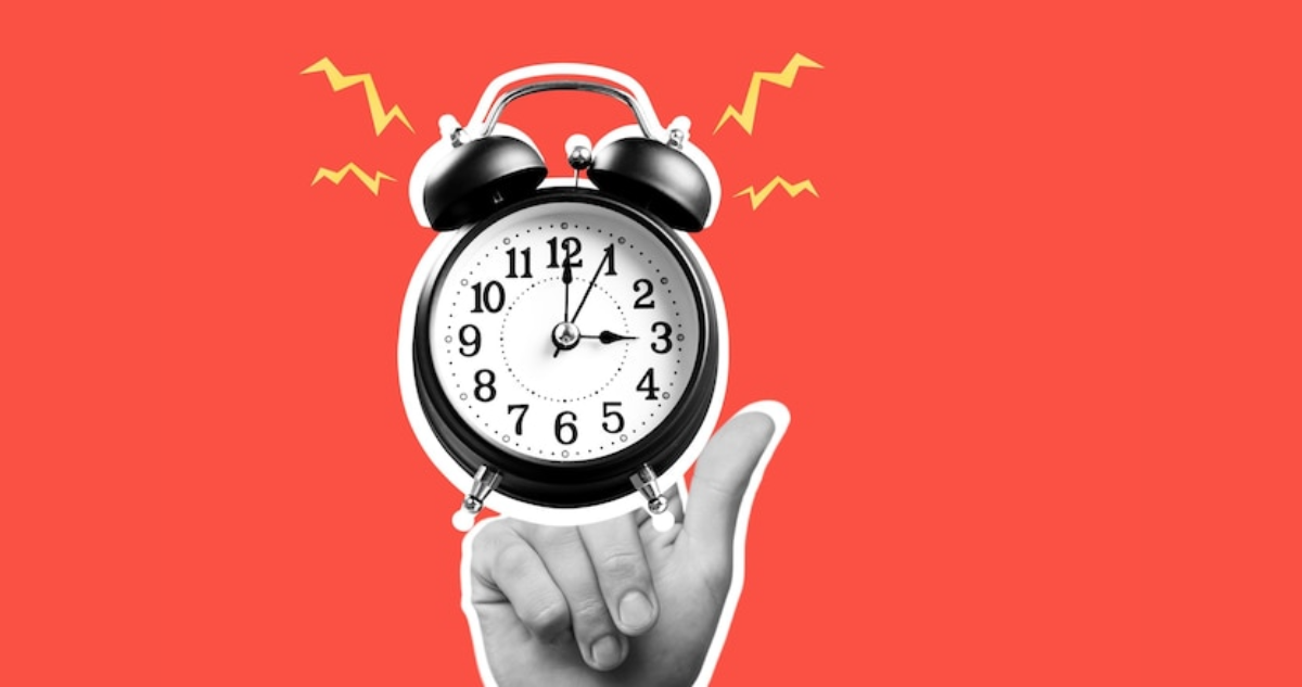 Falta un mes para el cambio de hora: a qué hora amanecerá y oscurecerá con el horario de verano