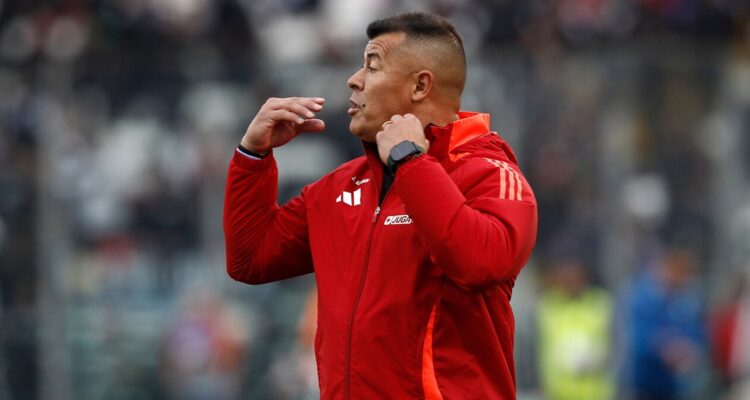 Jorge Almirón y Colo Colo zafaron de un castigo mayor.