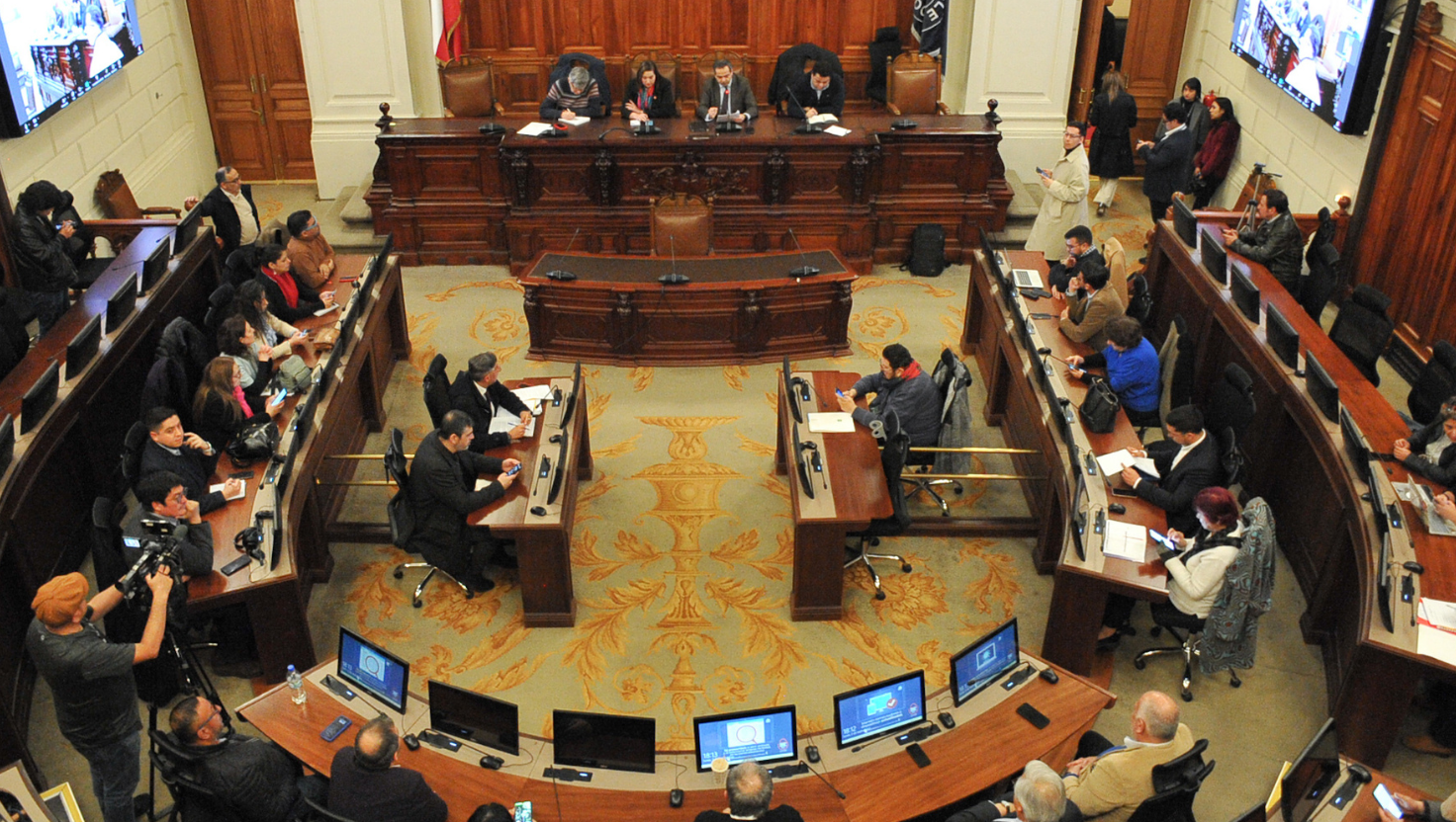 Columna de Víctor Barrueto PPD: Chile necesita una nueva fuerza política que supere a los partidos tradicionales porque estos ya no son capaces de interpretar ni canalizar las demandas sociales actuales