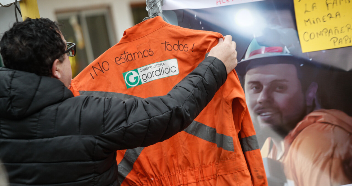 Codelco suspende contratos con empresas contratistas vinculadas a la tragedia en El Teniente