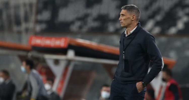 Colo Colo entrenador Vojvoda