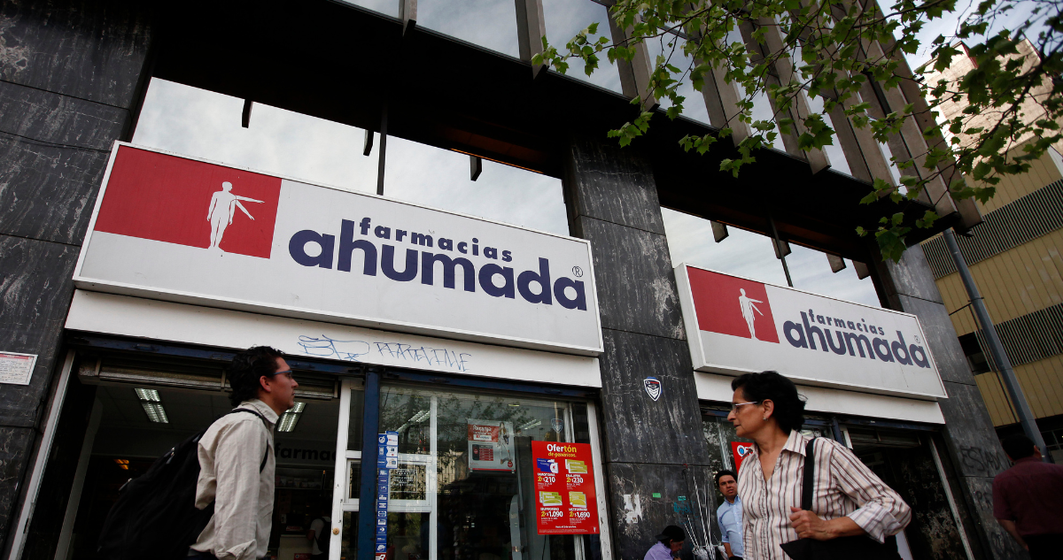 Quiénes recibirán la compensación de Farmacias Ahumada tras colusión y cómo revisar si la obtendrás