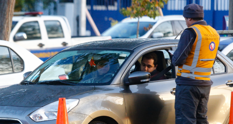 Si estás sin licencia de conducir: estos son los otros documentos que puedes portar