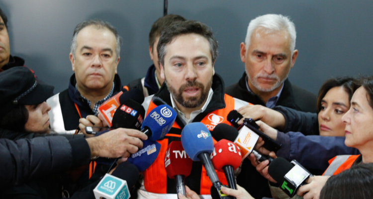 El gerente general de El Teniente afirma que sigue la búsqueda de los 4 mineros desaparecidos.