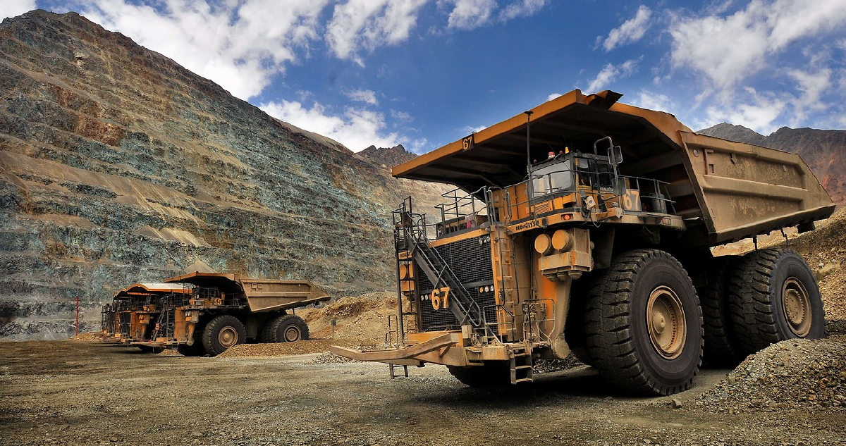 Multan a Anglo American con $168 millones por uso irregular de agua: empresa niega acusación