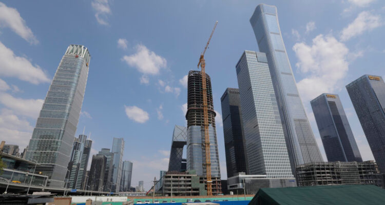 Ordenan en Hong Kong la mayor liquidación de una inmobiliaria china desde la crisis de Evergrande