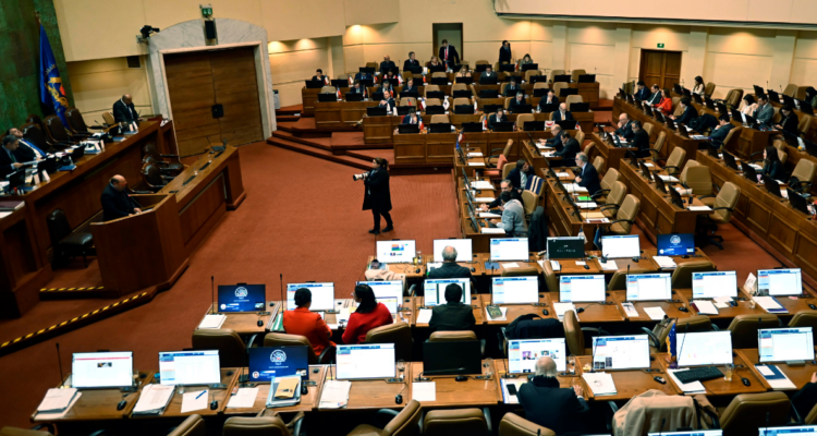 Crisis partidos políticos tradicionales en Chile