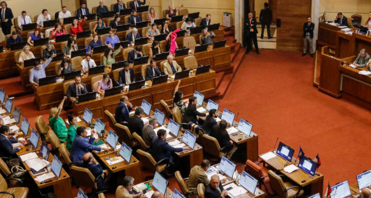 En línea con el Gobierno, diputados rechazan una nueva extensión de Cŕedito Especial a la Construcción