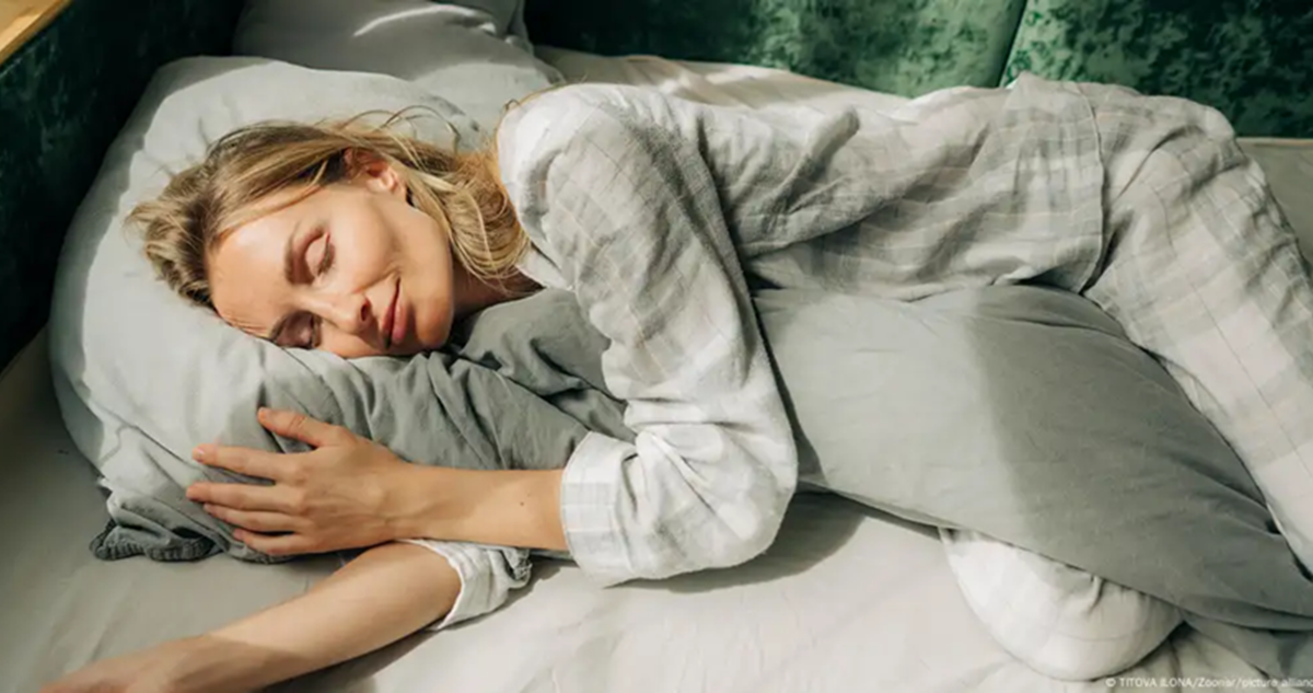 Varios factores pueden causar insomnio, pero existen métodos comprobados y fáciles para conciliar el sueño de forma natural.