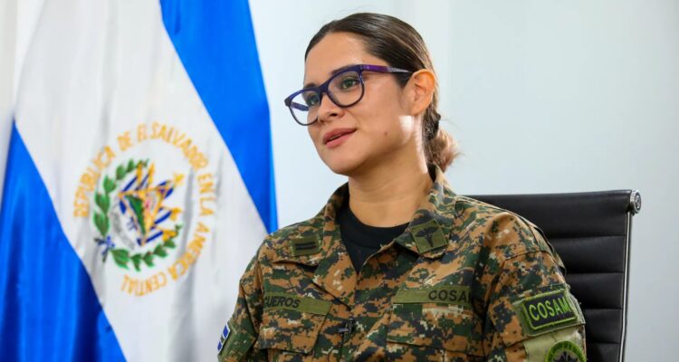 La ministra de Educación de El Salvador, Karla Trigueros