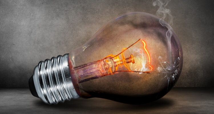 El apagón del verano y otras polémicas tienen al Coordinador Eléctrico a punto de hacer cortocircuito