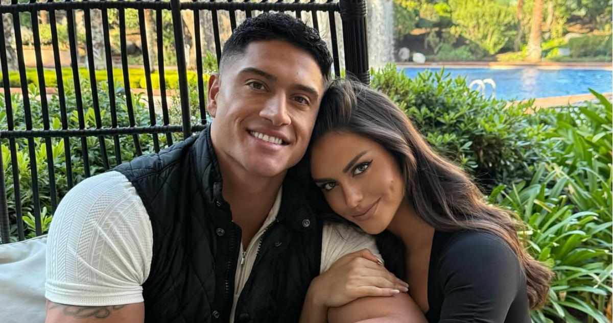 Emilia Dides y Sammis Reyes en referencia a su primer hijo juntos