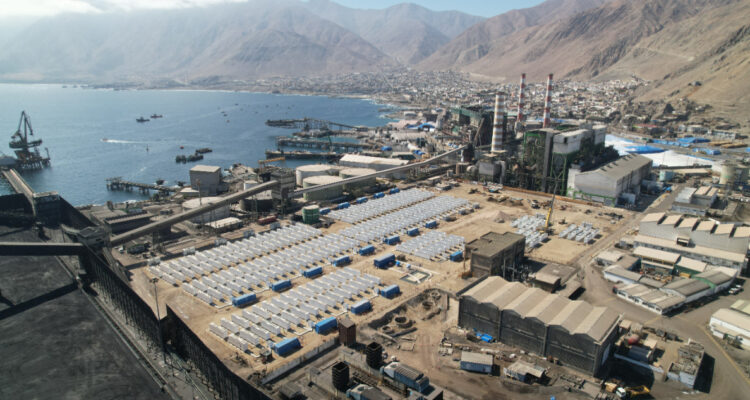 The Economist posiciona a Chile como ejemplo de reconversión energética: destacó proyectos de Engie