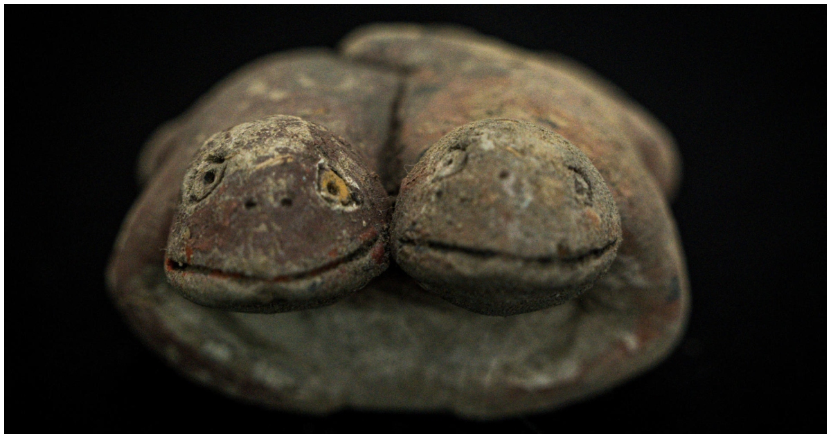Estatuilla de dos sapos confirma culto al agua de 3.800 años en Perú: investigan cambio climático