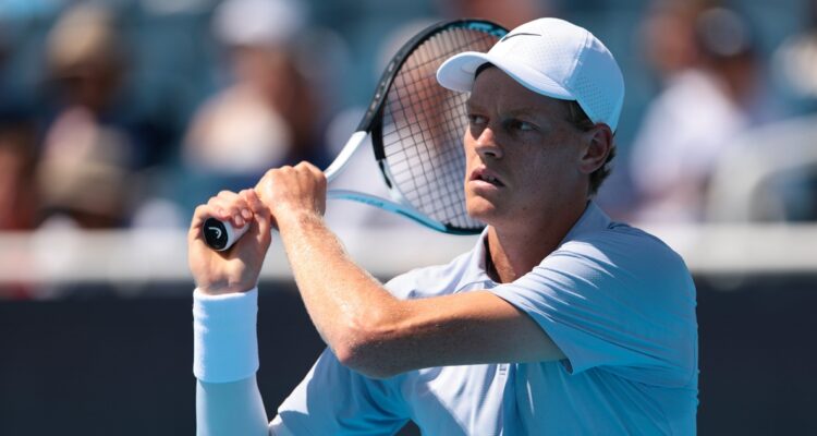 Jannik Sinner explicó su retiro en la final del Masters de Cincinnati.