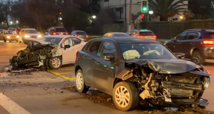 Un muerto deja fatal colisión entre dos vehículos en Ñuñoa