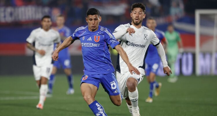 Felipe Loyola jugando ante La U.