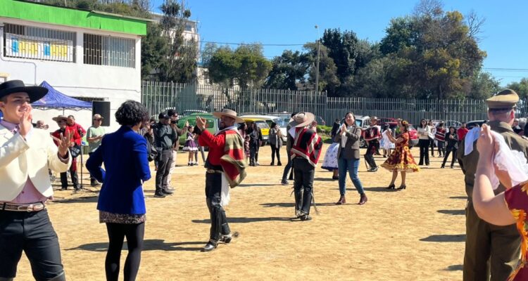 Kimberly Mujica – RBB Valparaíso