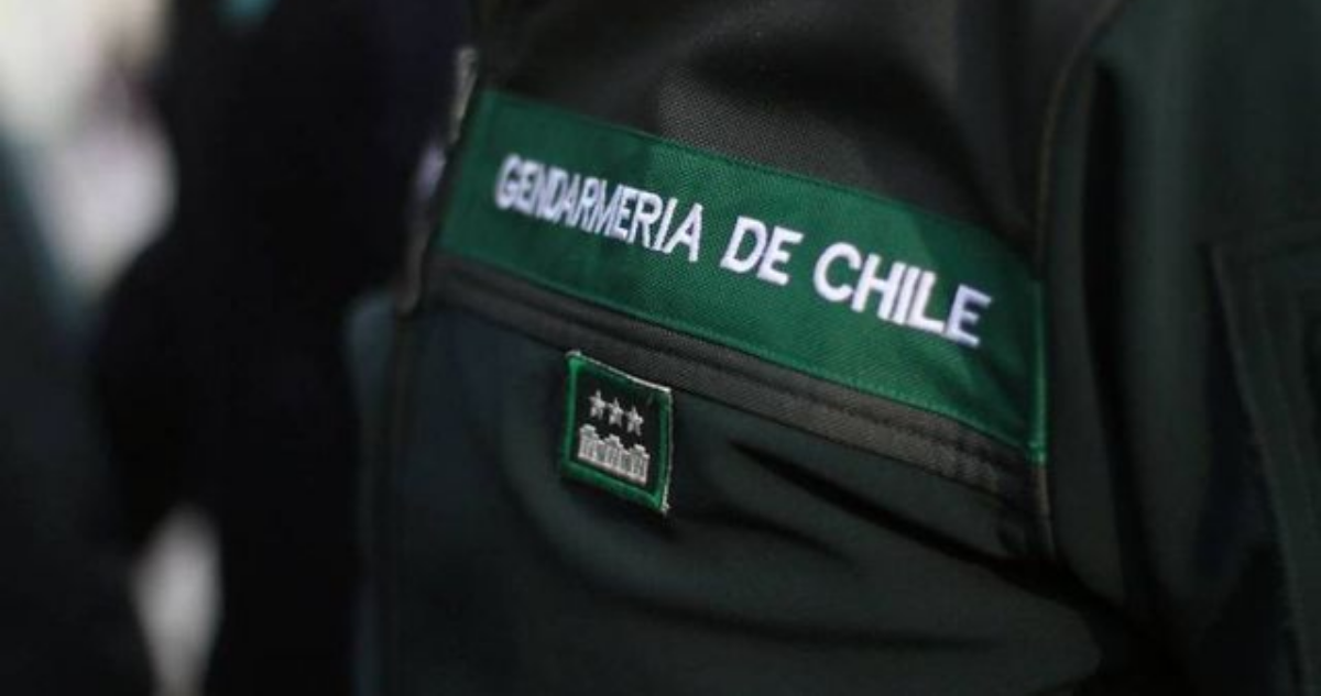 Gendarme atacado por Tren de Aragua revela corrupción en Santiago 1: “Pueden hacerse $500 mil por día”