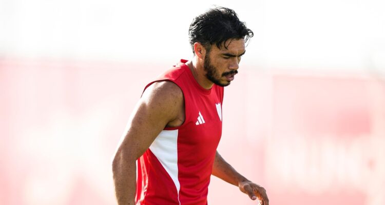 Gabriel Suazo no podría debutar por el Sevilla en La Liga.