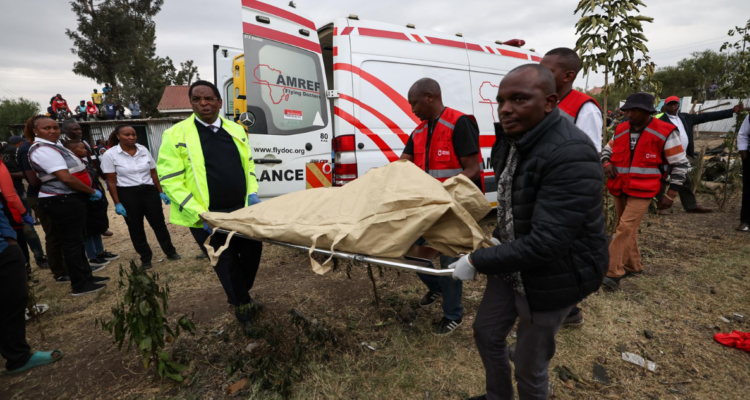 Hallan 37 cuerpos ligados a secta cristiana en Kenia