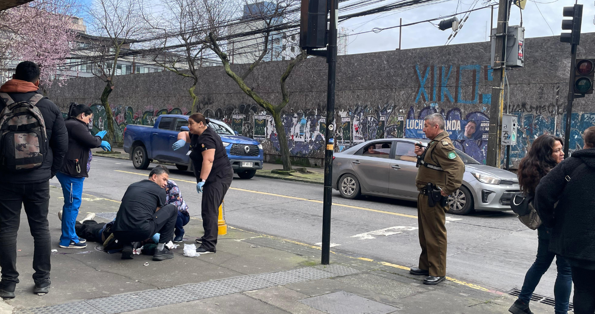 Hombre apuñalado en el centro de Concepción